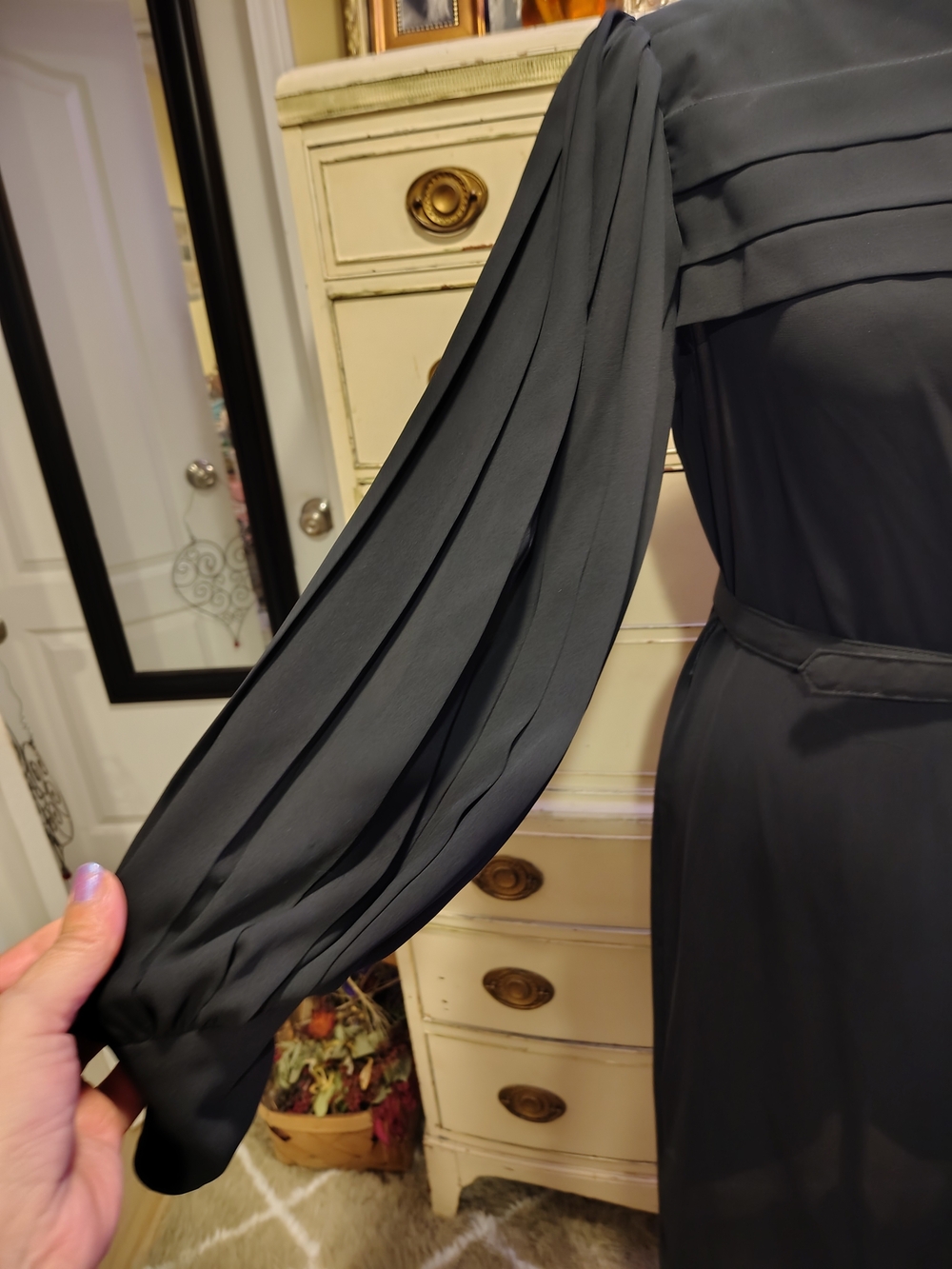 Vintage Leslie Fay Black Midi Dress ILGWU Union Made USA — Size 8 - Picture 7 of 11